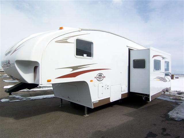 Used 2009 Surveyor Surveyor SVF306BH Fifth Wheel For Sale